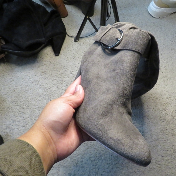 Faux Suede Over the Knee Boots - Picture 4 of 7